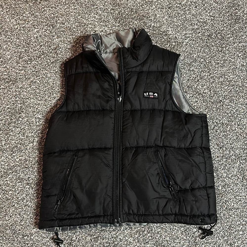 Limited Reservable Women’s Vest Size S